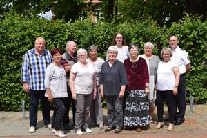 Bild vergrößern: Auf dem Foto sind 10 Mitglieder des Seniorenbeirates sowie Frau Ulrich, die den Beirat betreut zu sehen.