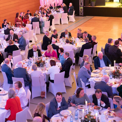 Bild vergr&ouml;&szlig;ern: Jubil&auml;umsball 2026_Lisa Pingel Fotografie