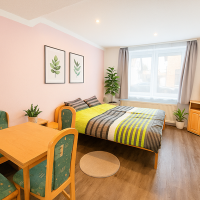 Bild vergr&ouml;&szlig;ern: Lindenpension Bilder