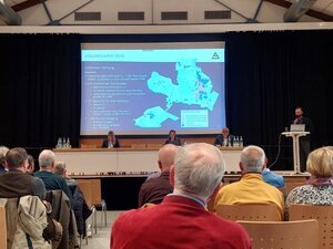 Bild vergr&ouml;&szlig;ern: Einwohnerversammlung 14.04.2026