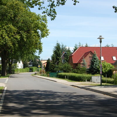 Bild vergrößern: Dorfstraße Kummer_2